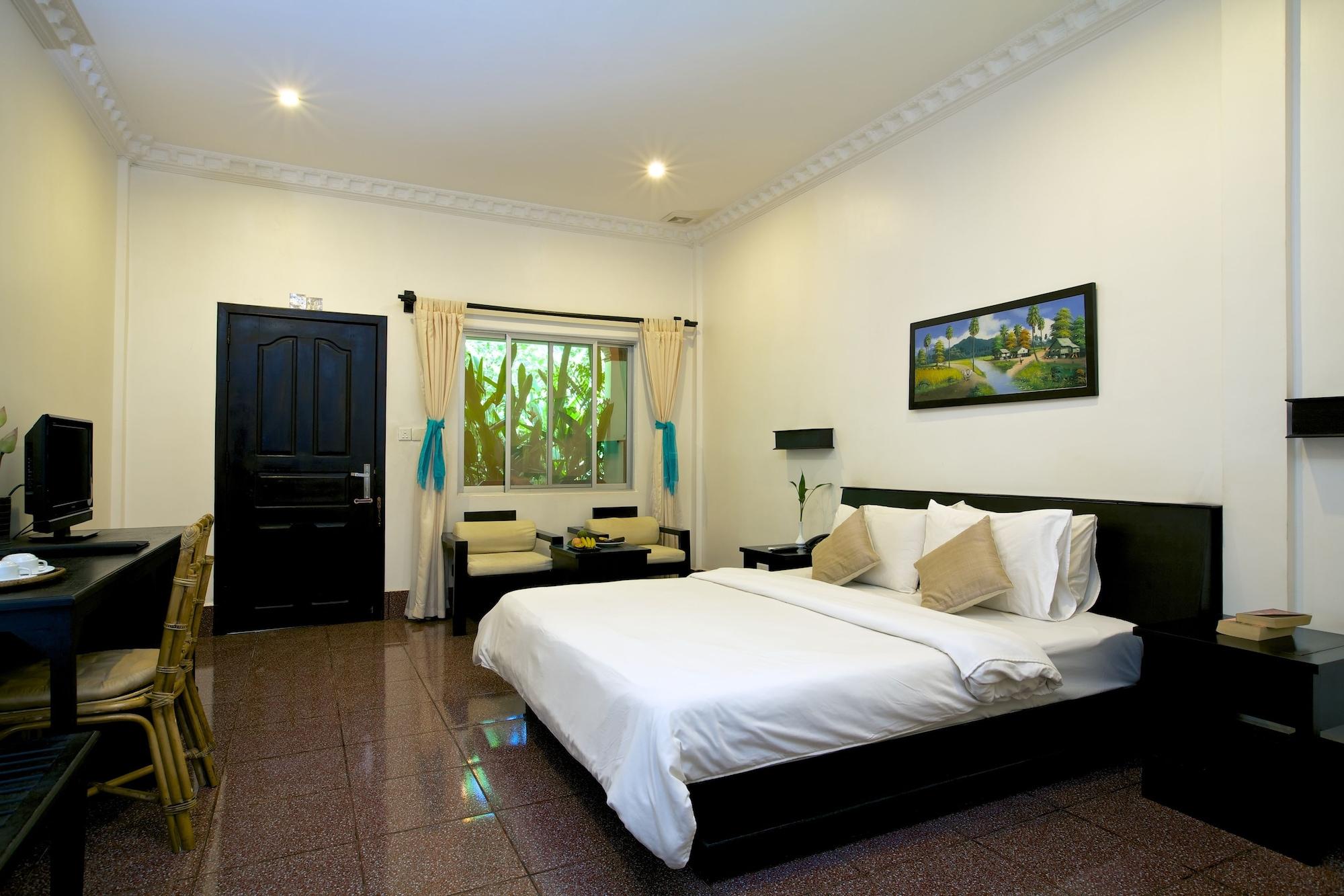 Hotel The Oasis Harbor Siem Reap Exterior foto